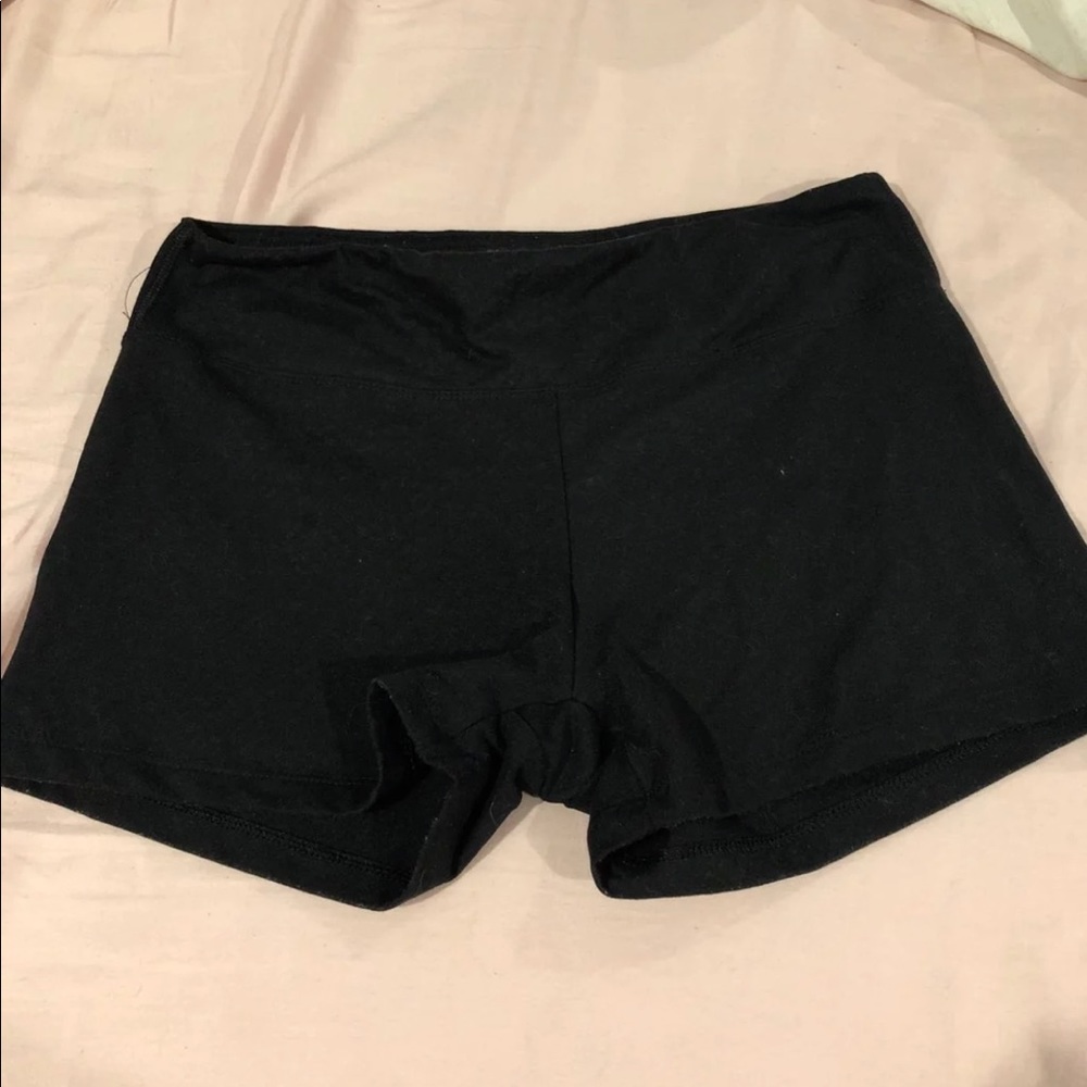 Balance collection bootie Shorts